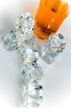ice cubes with drink