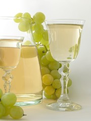 grapes and light grape wine