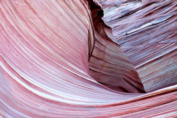flowing lines