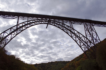 brücke aus stahl