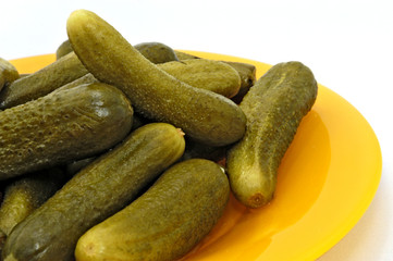 pickled gherkins (young cucumbers)