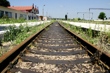 Fototapeta na wymiar rails on abandoned station
