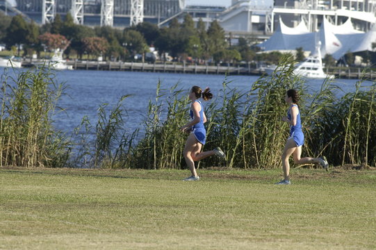 two blue runners