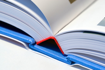 livre ouvert