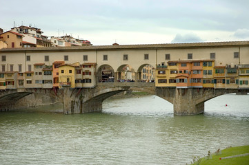Fototapeta na wymiar stary most, Florencja,