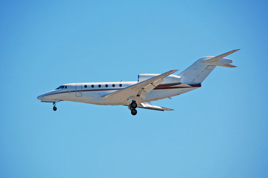 luxury corporate jet