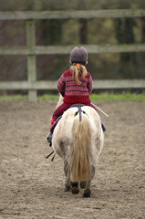 cheval d'enfant