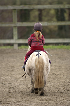 cheval d'enfant