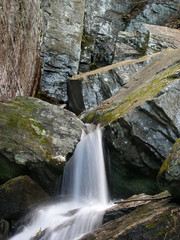 raven cliffs waterfall