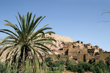 kasbah (ksar) d'a&iuml;t benhaddou au maroc