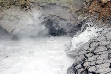 dragons mouth spring - yellowstone national park