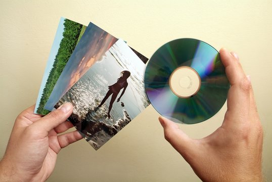 Photo And Cd Dvd 1