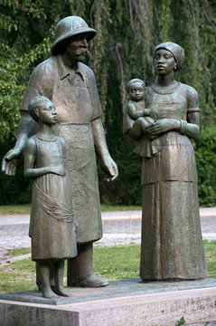 albert-schweitzer-denkmal