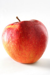 red apple