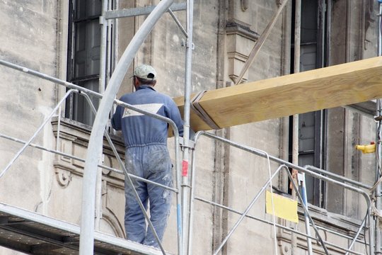 Ouvrier sur chantier