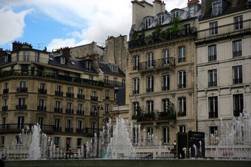 Fototapeta premium french buildings and fountains