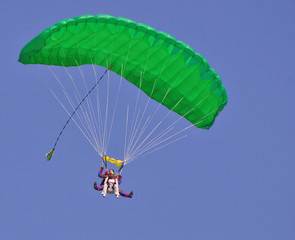 parachute tandem