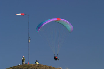 Fototapeta na wymiar paragliding