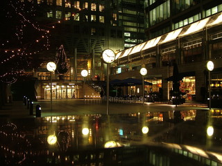 city lights at night in canary wharf, london