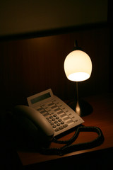 telefon und lampe