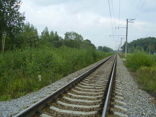 the railway leaving in horizon