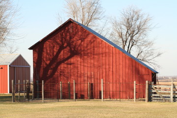 barn 11