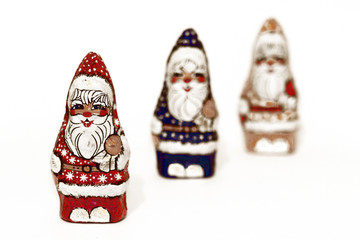 groupe de pere noel en chocolat