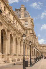 Obraz premium cour du louvre