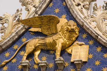 Naklejka premium the lion of venice