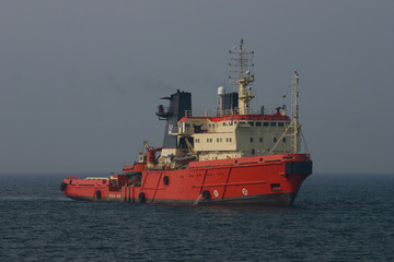 oil rigg support vessel