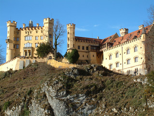 Fototapeta na wymiar Hohenschwangau - zamek królewski w Allgäu