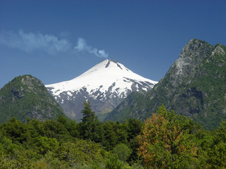 Fototapeta premium active volcano 1