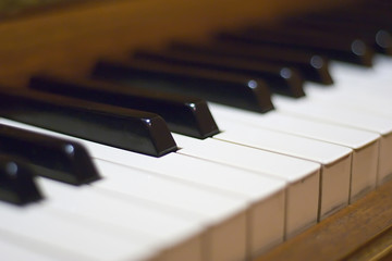 Fototapeta na wymiar klawiatury fortepianu