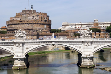 castel sant'angelo.