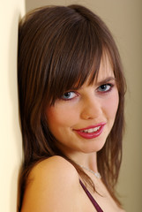 Naklejka premium portrait romantic beautiful brunette woman