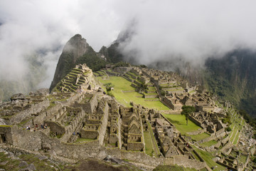 machu picchu © Bryan Busovicki