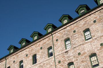 seven green windows