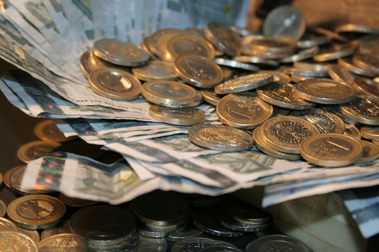 money 02