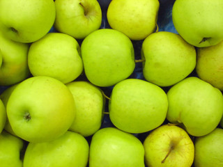 green apples
