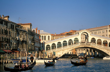 Venedig, Rialtobrücke, Canal Grande, Gondeln, Copy space