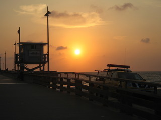 couch&eacute; de soleil tour de sauveteur