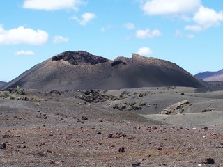 Fototapeta na wymiar krater