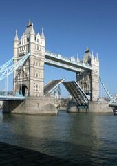Fototapeta na wymiar tower bridge, london