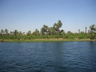 Selbstklebende Fototapeten Bords du Nil © Khayel