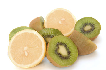 Obraz na płótnie Canvas lemons and kiwi fruit