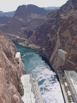 colorado river from the top of hoover dam