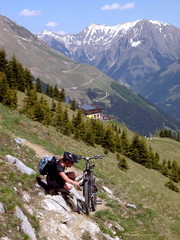 Fototapeta na wymiar mountainbiken