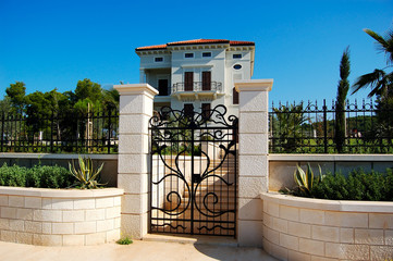 mediterranien modern architecture