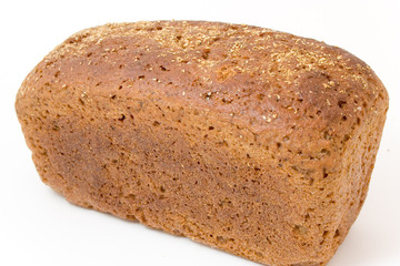 rye-bread loaf powdered with spices