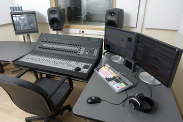 audio edititng studio